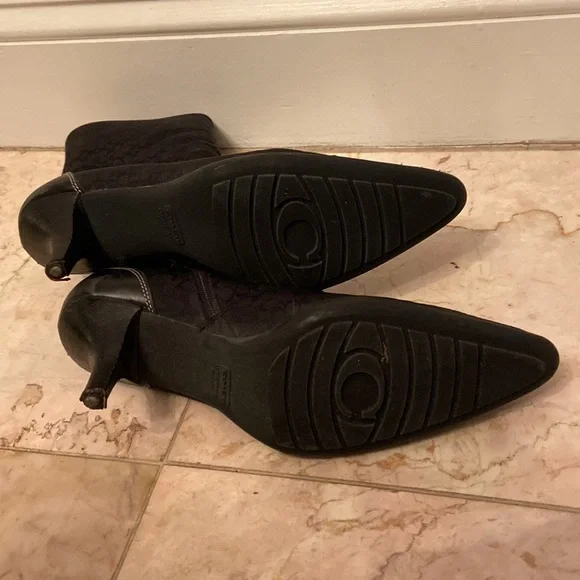 Authentic coach pointy boots signature cc - Picture 7 of 12